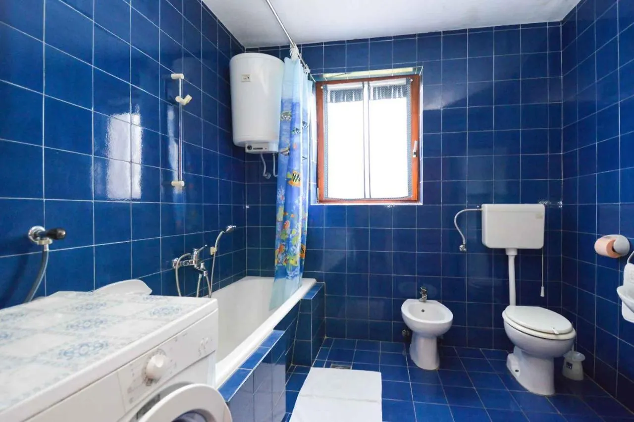 Four-Bedroom Apartment In Stinjan I 0*,  Hırvatistan